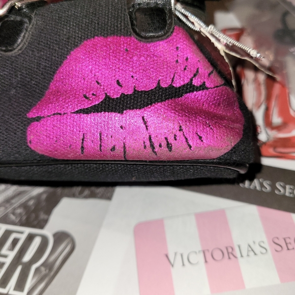 Victoria's secret black vintage collectable keychain coin purse - Picture 2 of 5